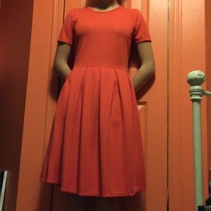 M LulaRoe Amelia melon